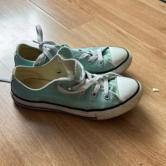 Kids light blue converse - Picture 2 of 3